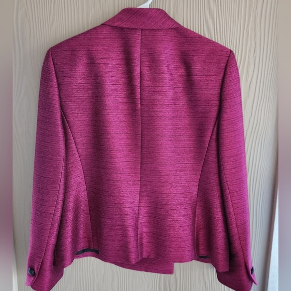 Kasper Magenta Bow Suit Jacket - Picture 7 of 16